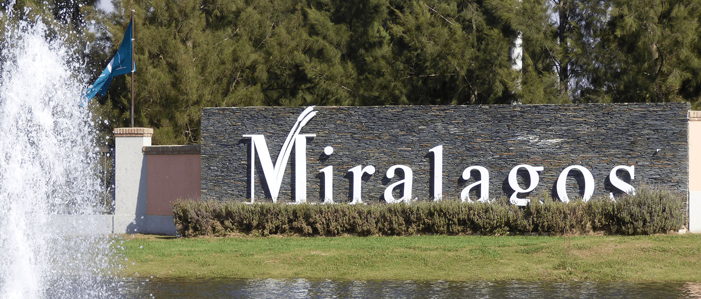 General view of Miralagos development